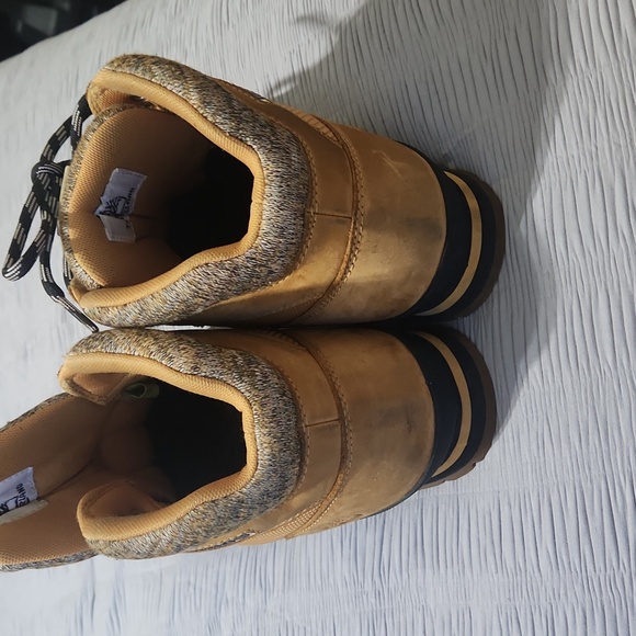 Timberland boots size 11 buckskin and green - Picture 2 of 4